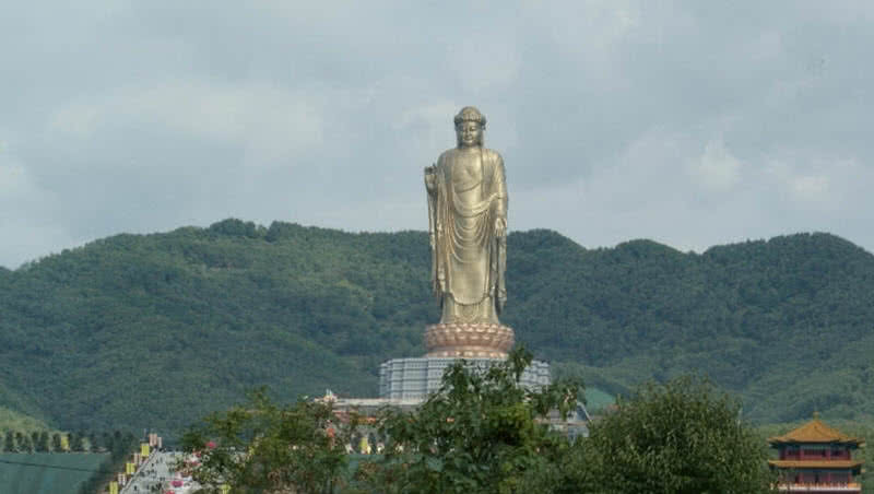 tallest statues in the world